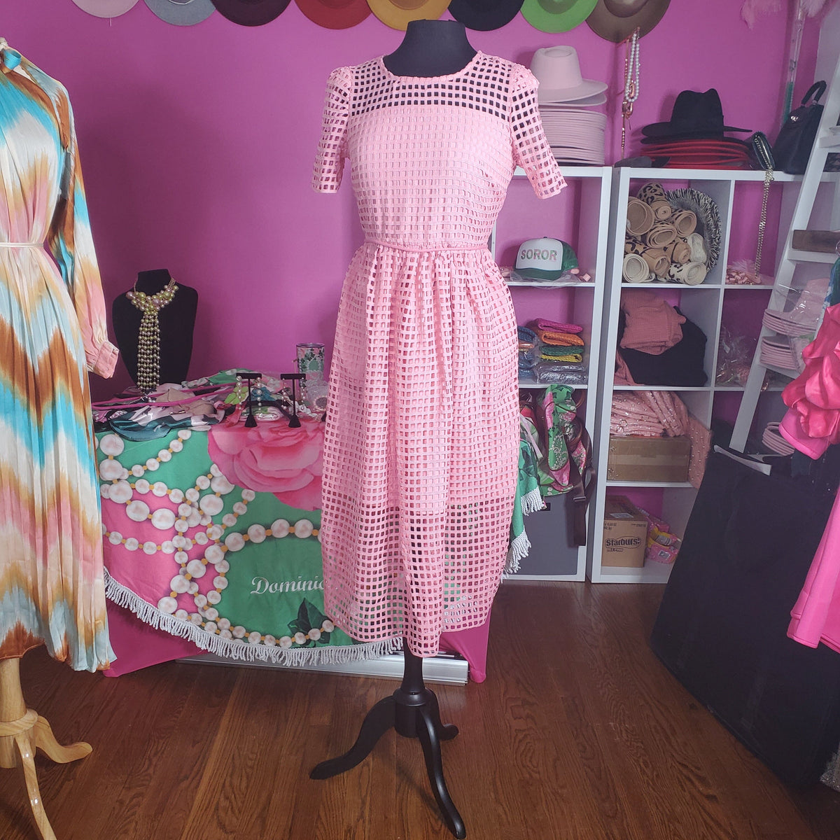 Pink Eyelet Dress – PNK Boutique
