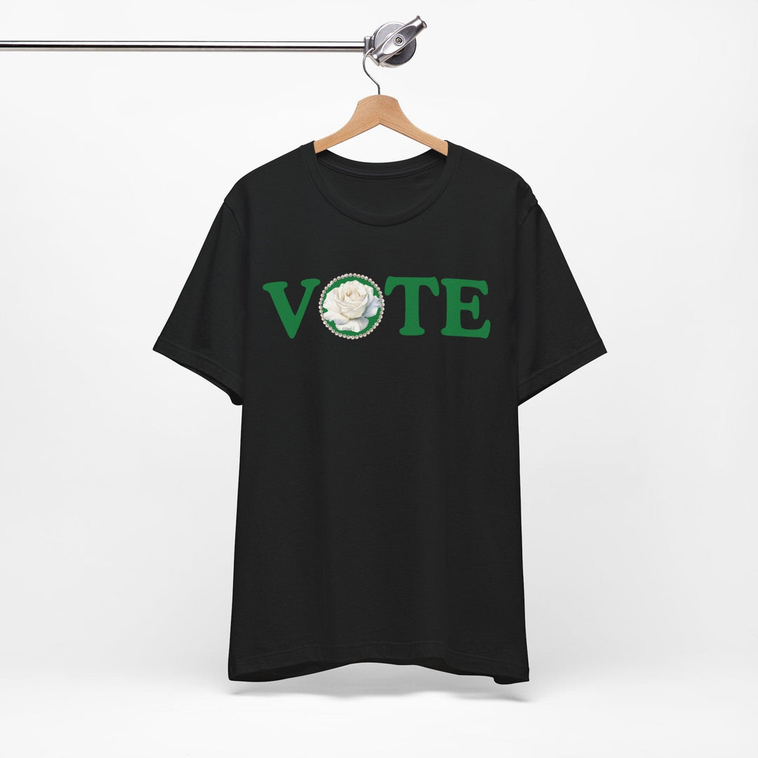 Green and White Links Vote T shirt