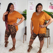 Women's Casual Oversized T-Shirt Tops with coordinating animal print Biker Shorts - PNK Boutique