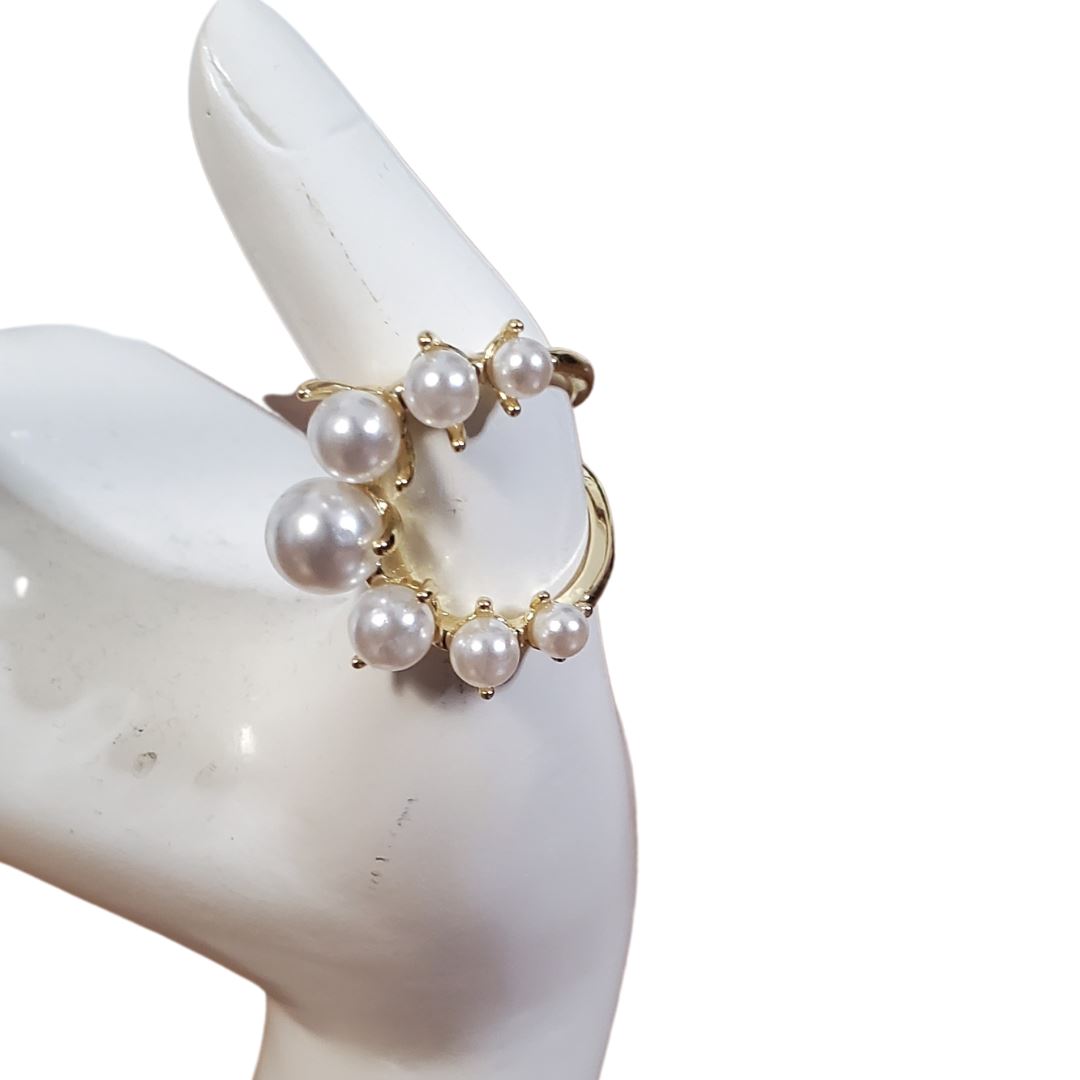 Classy Pearl Ring