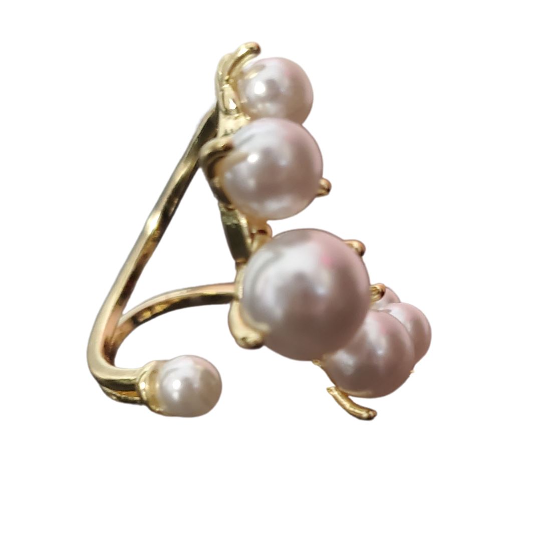 Classy Pearl Ring